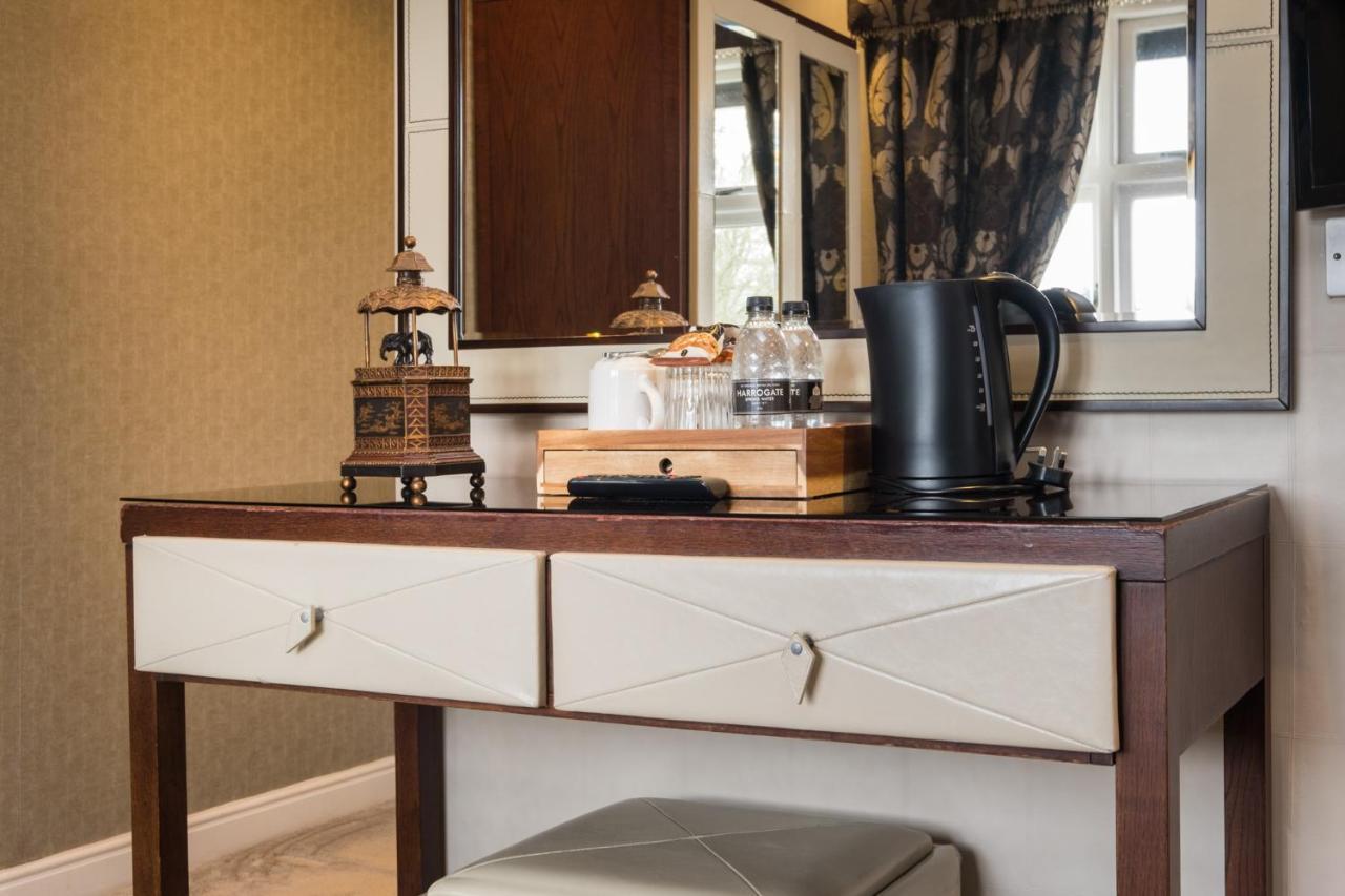 Guest house The Howbeck & The Retreat Incl Off-site Health Club And Parking Ev Point Available