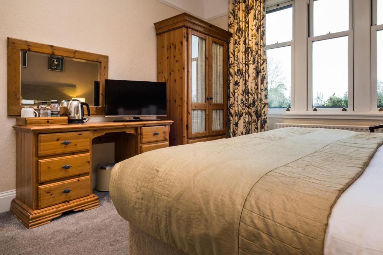 The Howbeck & The Retreat Incl Off-site Health Club And Parking Ev Point Available 5* Windermere