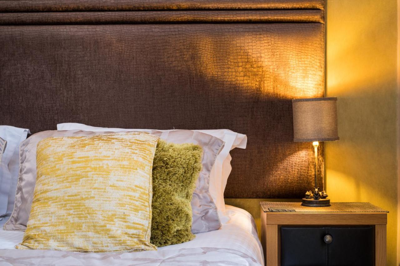The Howbeck & The Retreat Incl Off-site Health Club And Parking Ev Point Available 5* Windermere