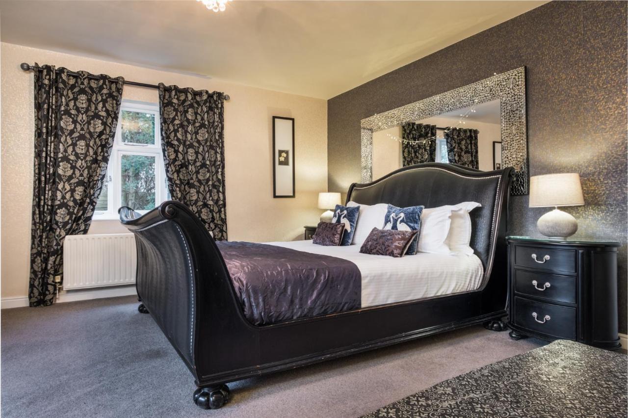 The Howbeck & The Retreat Incl Off-site Health Club And Parking Ev Point Available Guest house