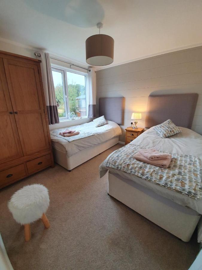 Jaw-dropping With Hot Tub On Windermere