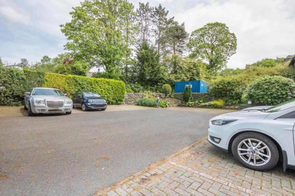 No. 5 The Court-with Free Parking Windermere
