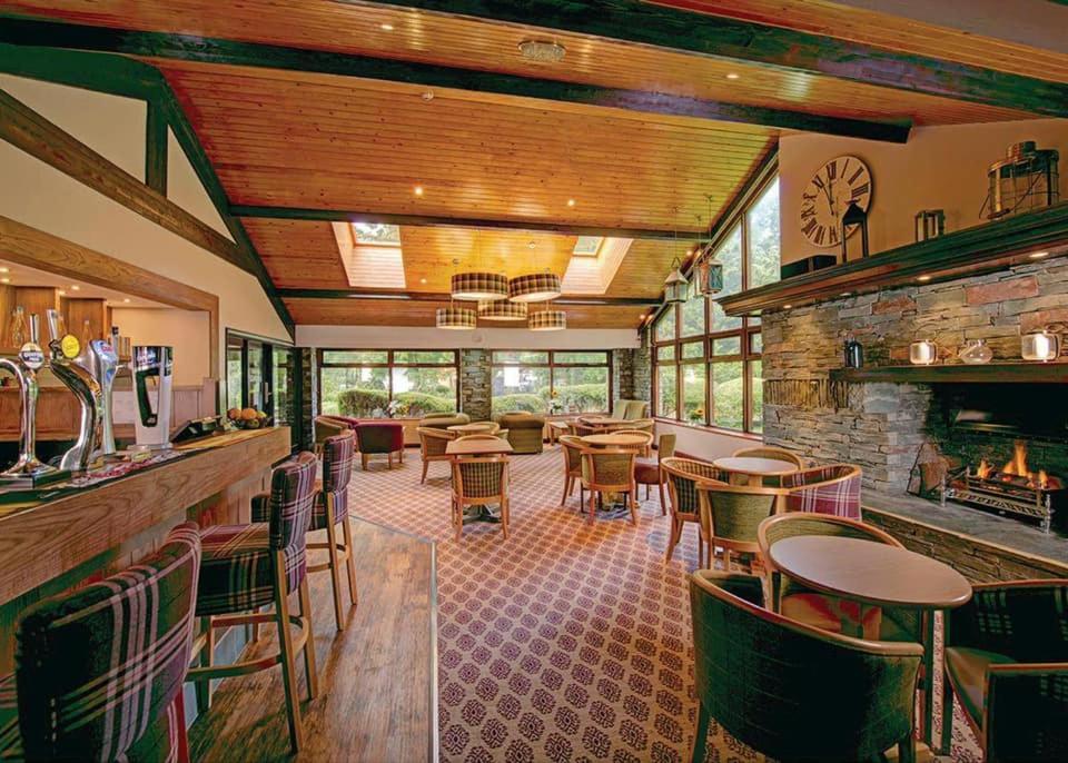 Jaw-dropping With Hot Tub On Windermere