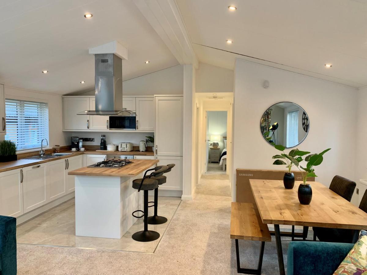 Thirlmere 4 Luxury At White Cross Bay Holiday home *