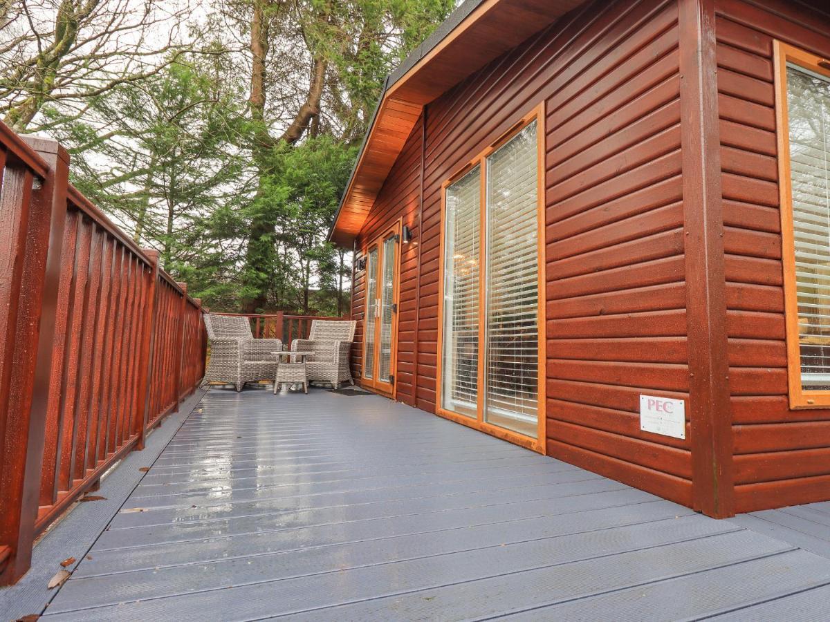 25 Thirlmere *