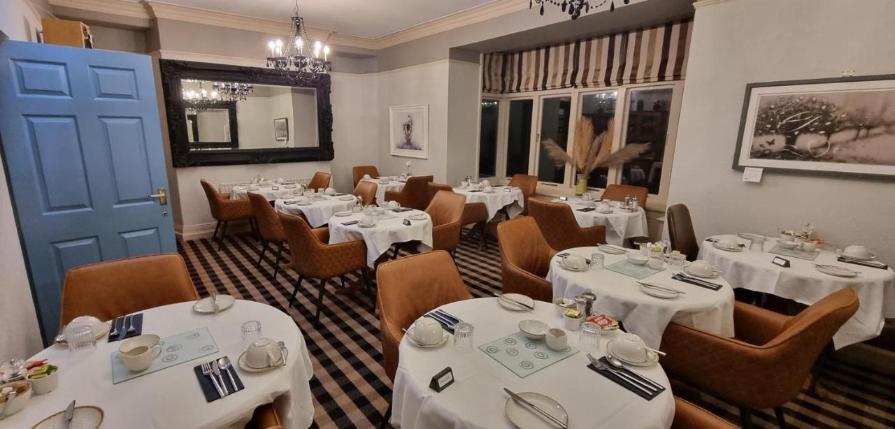 The Howbeck & The Retreat Incl Off-site Health Club And Parking Ev Point Available