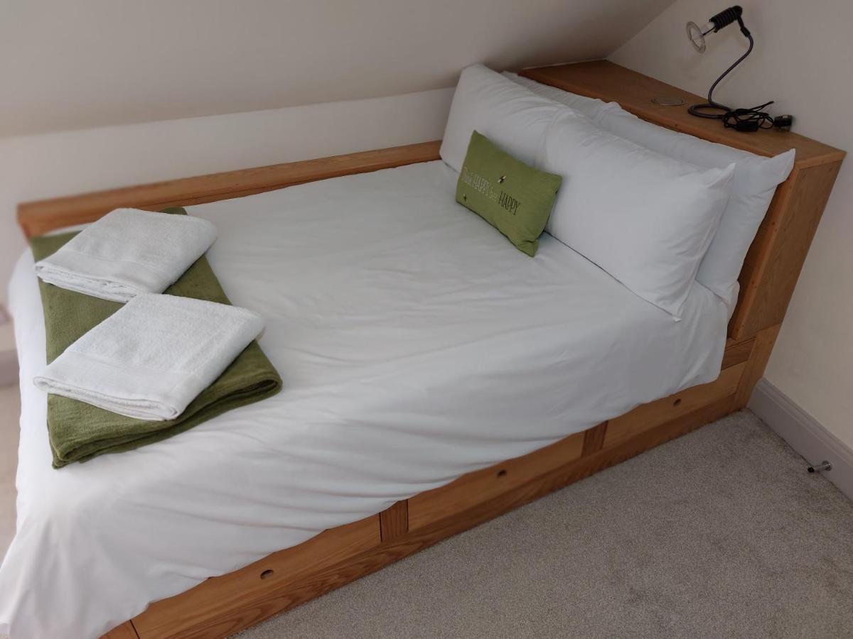 Ellerhow Guest house *
