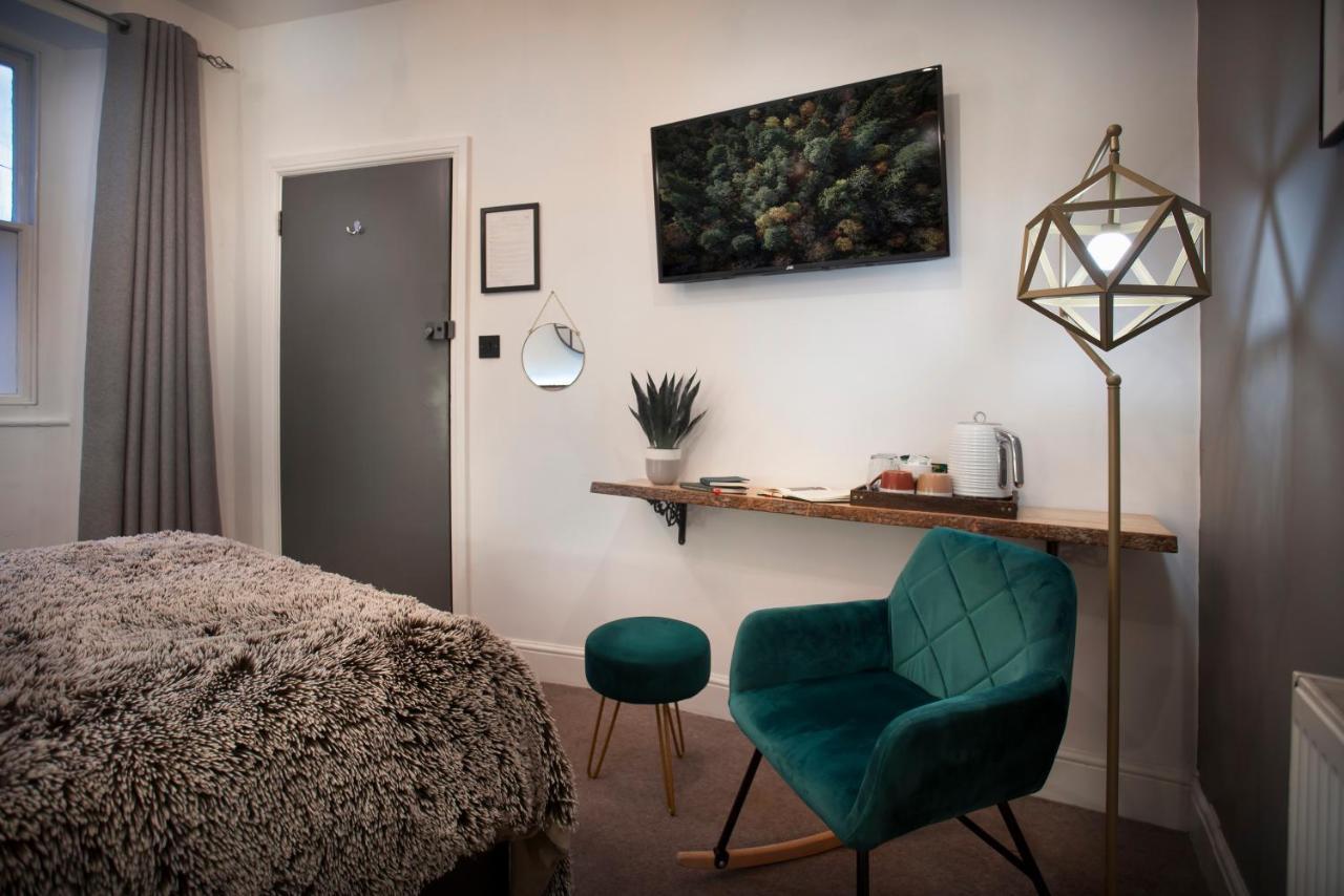 - District In Guest house