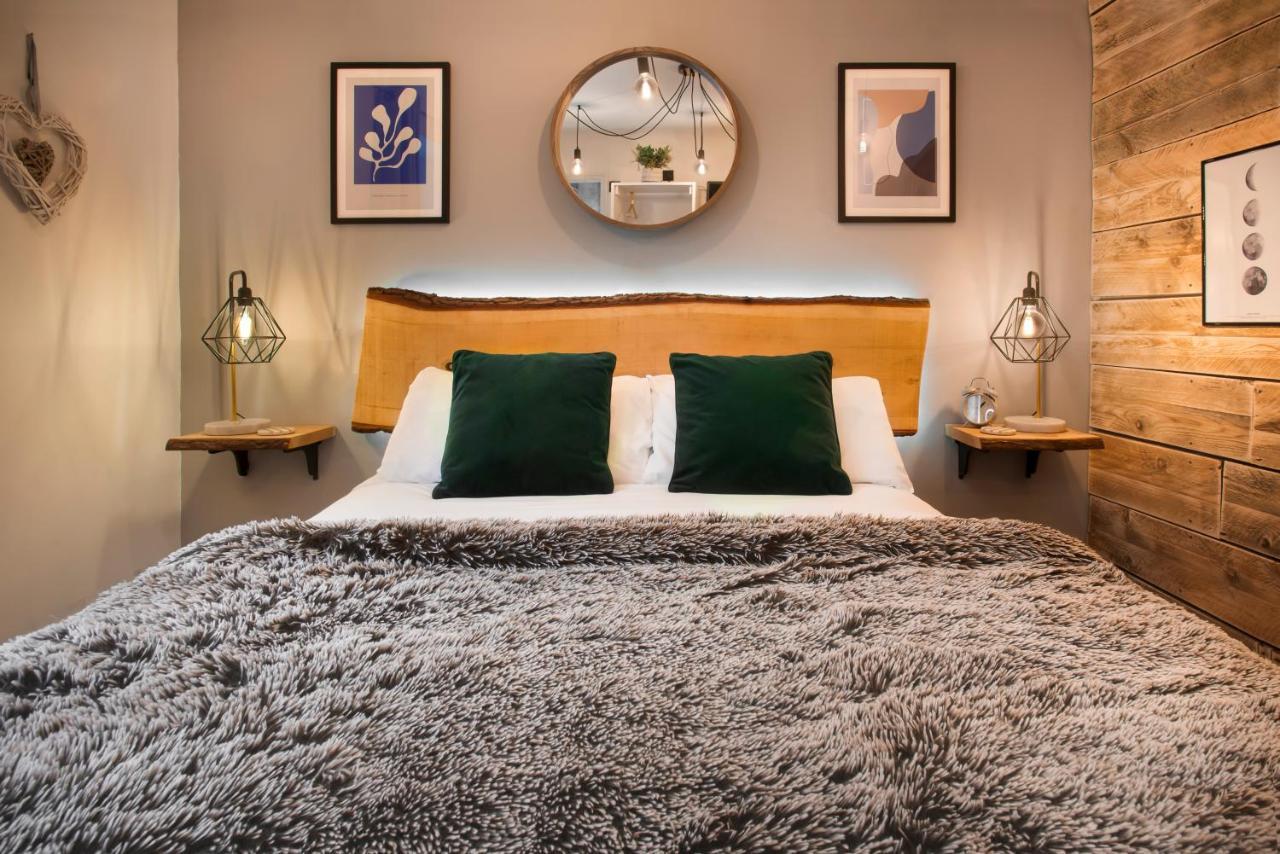 - District In Guest house