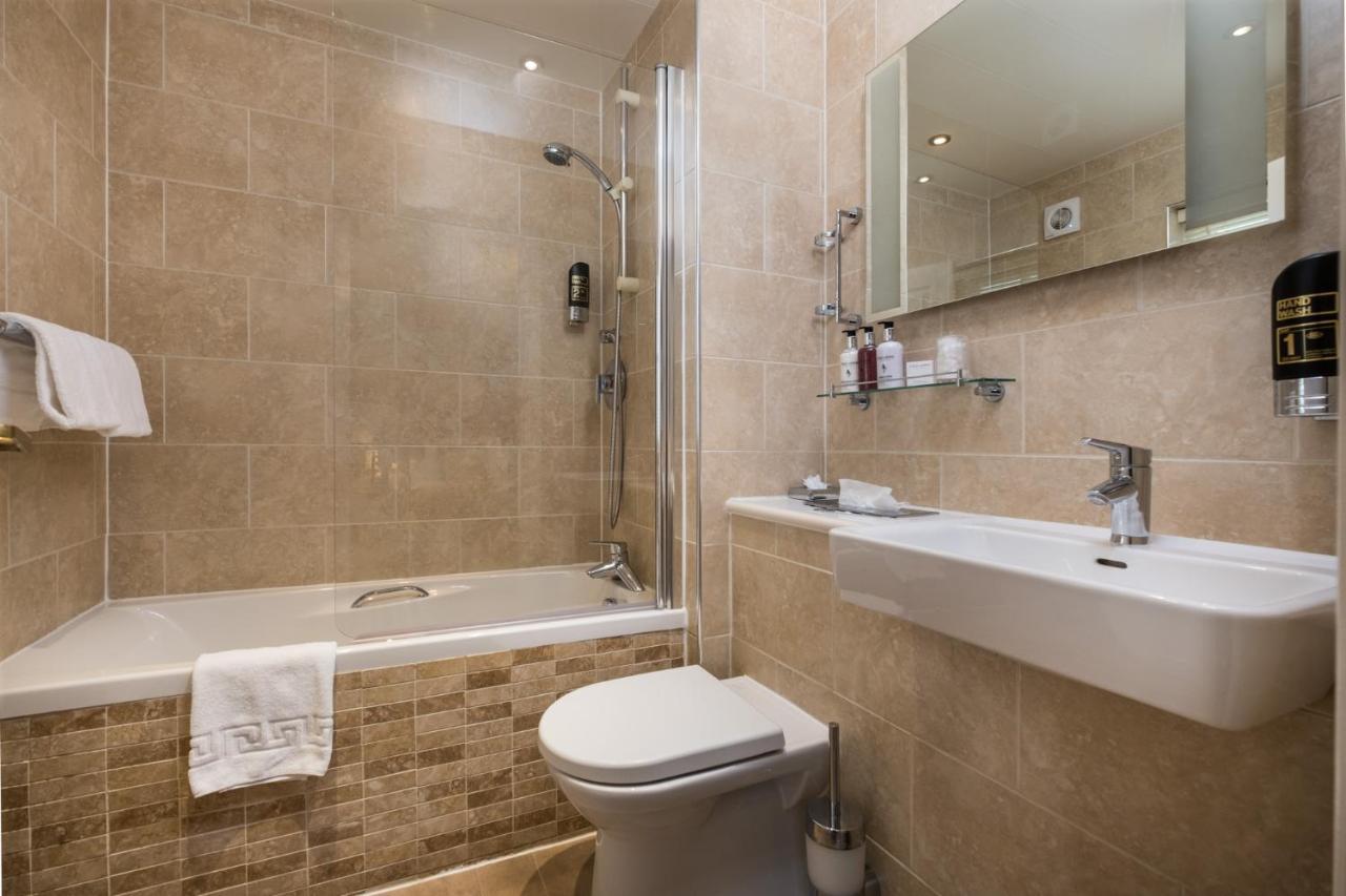 Guest house The Howbeck & The Retreat Incl Off-site Health Club And Parking Ev Point Available