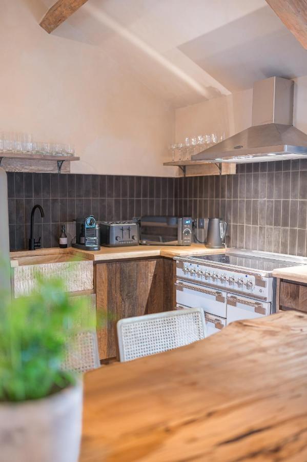 Holiday home Quirky Retreats - The Coach House