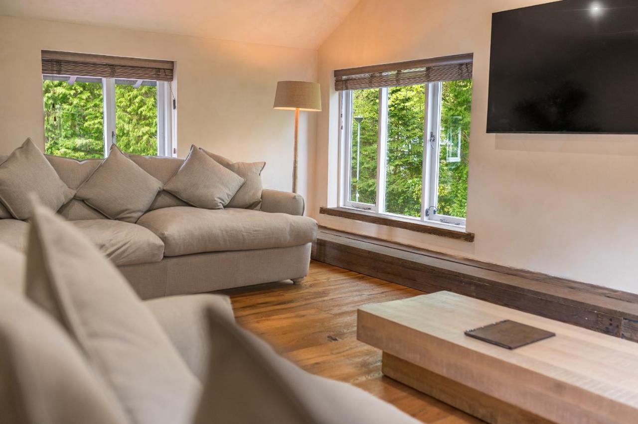 Quirky Retreats - The Coach House Holiday home *