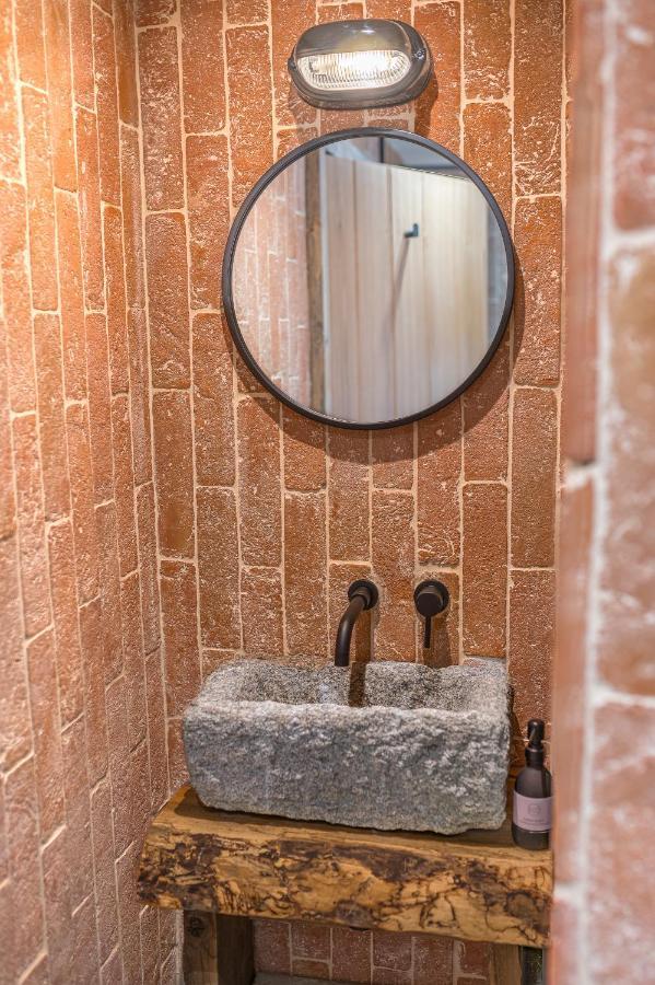 Quirky Retreats - The Coach House Holiday home