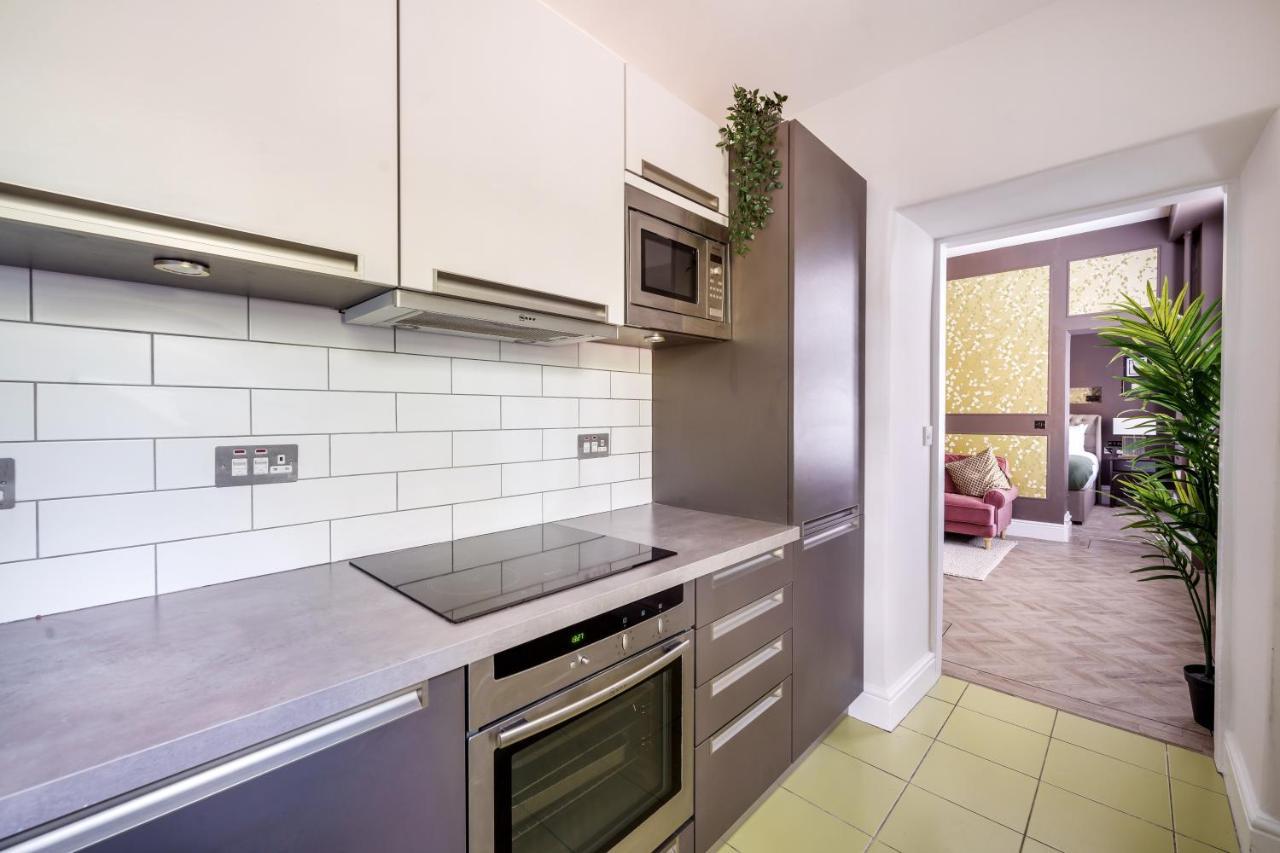 Apartment The Governance
