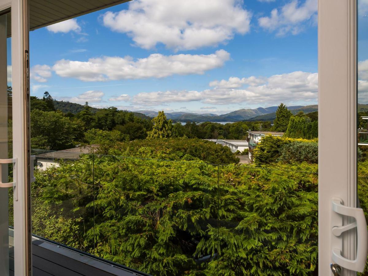 Mere View Holiday home