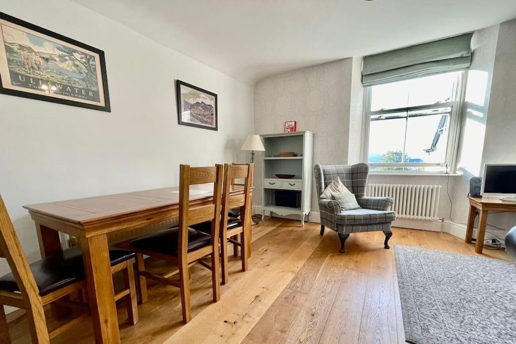 Apartamento Perfectly Located, Bowness Flat With Free Parking And Views *