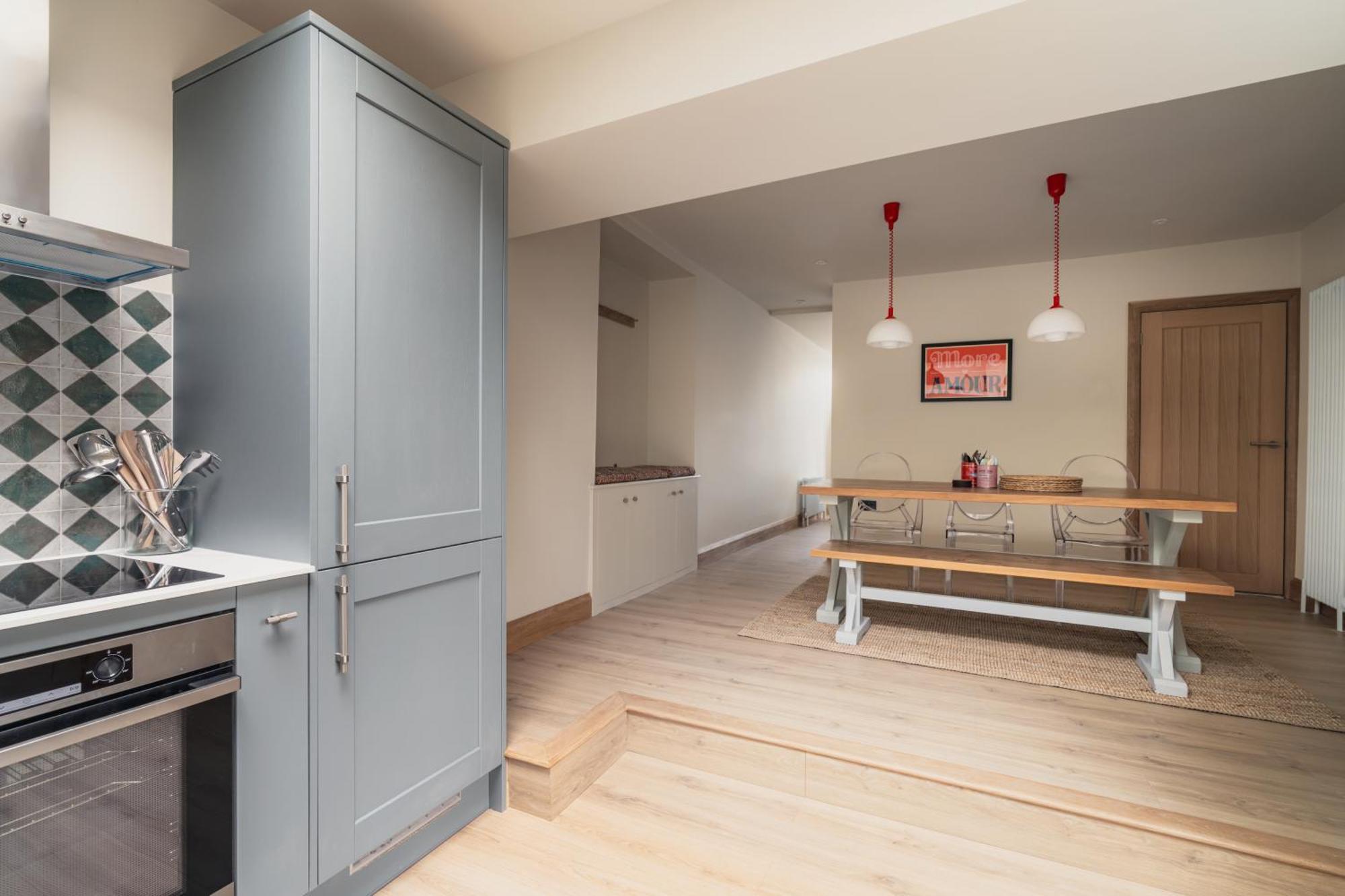 Bryony Cottage: Close To Station Holiday home *