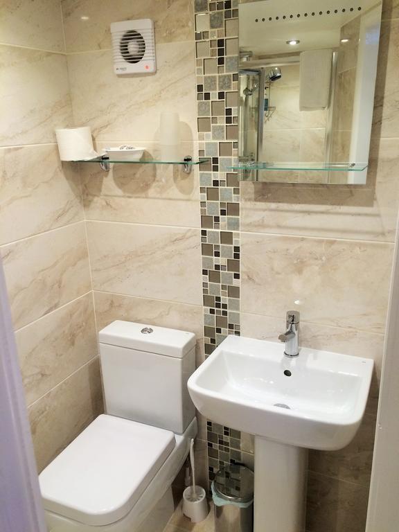 Ellerdene Guest house 3*