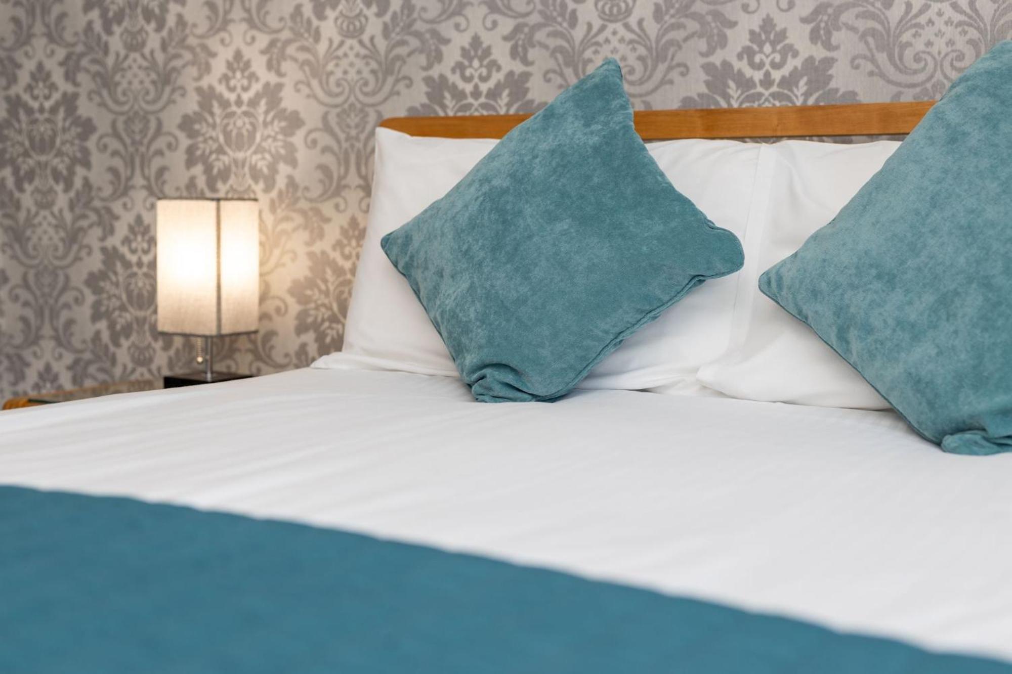 Thornbank House Offering Breakfast And With Free Off Site Health Club 4* Windermere