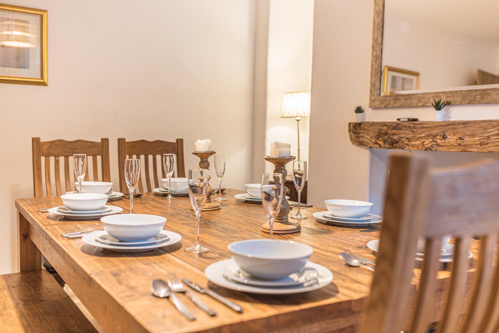Central Windermere, Victorian Cottage, Family Friendly With Parking And A Wood Burner *