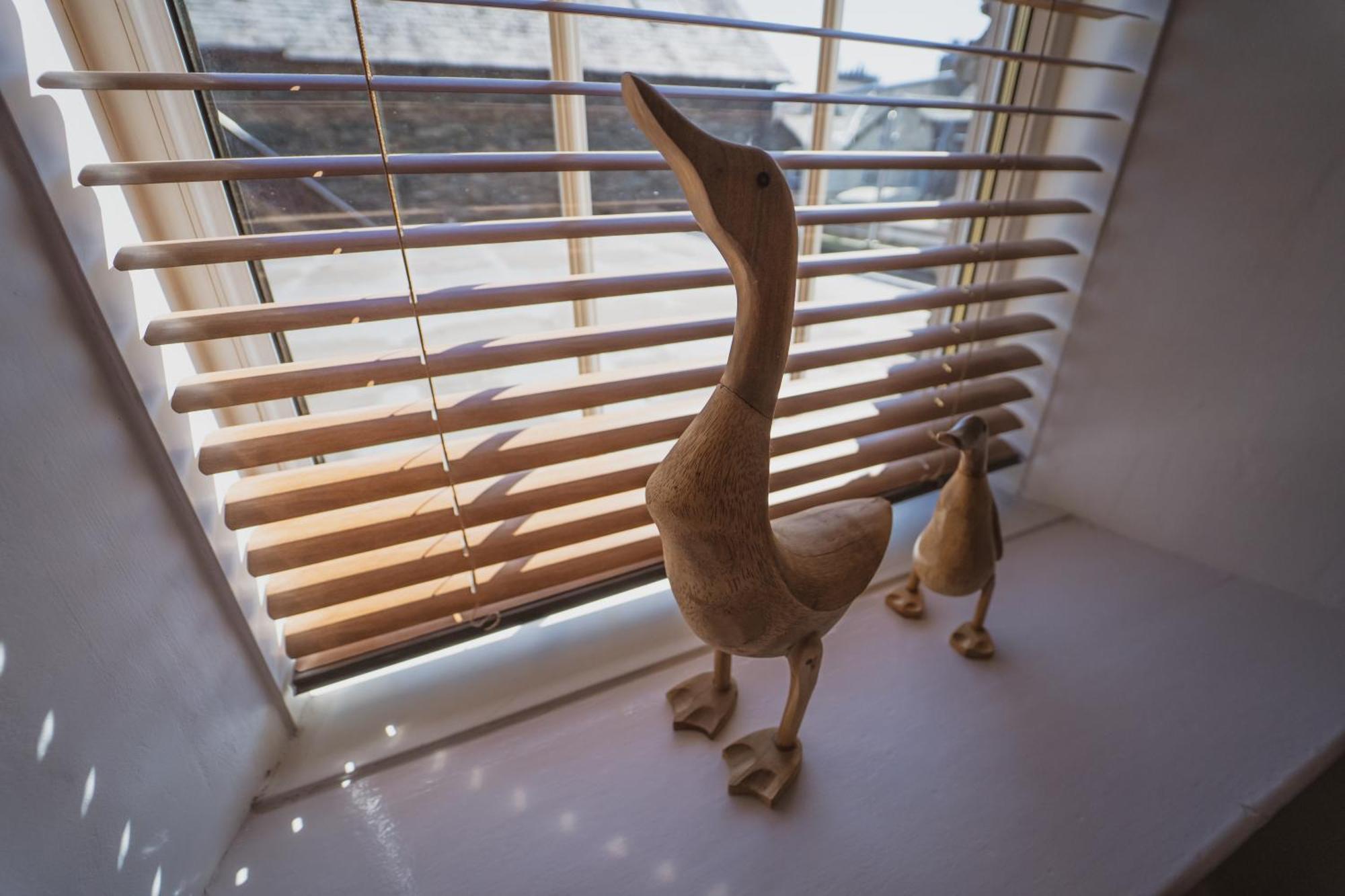 Central Windermere, Victorian Cottage, Family Friendly With Parking And A Wood Burner Holiday home *