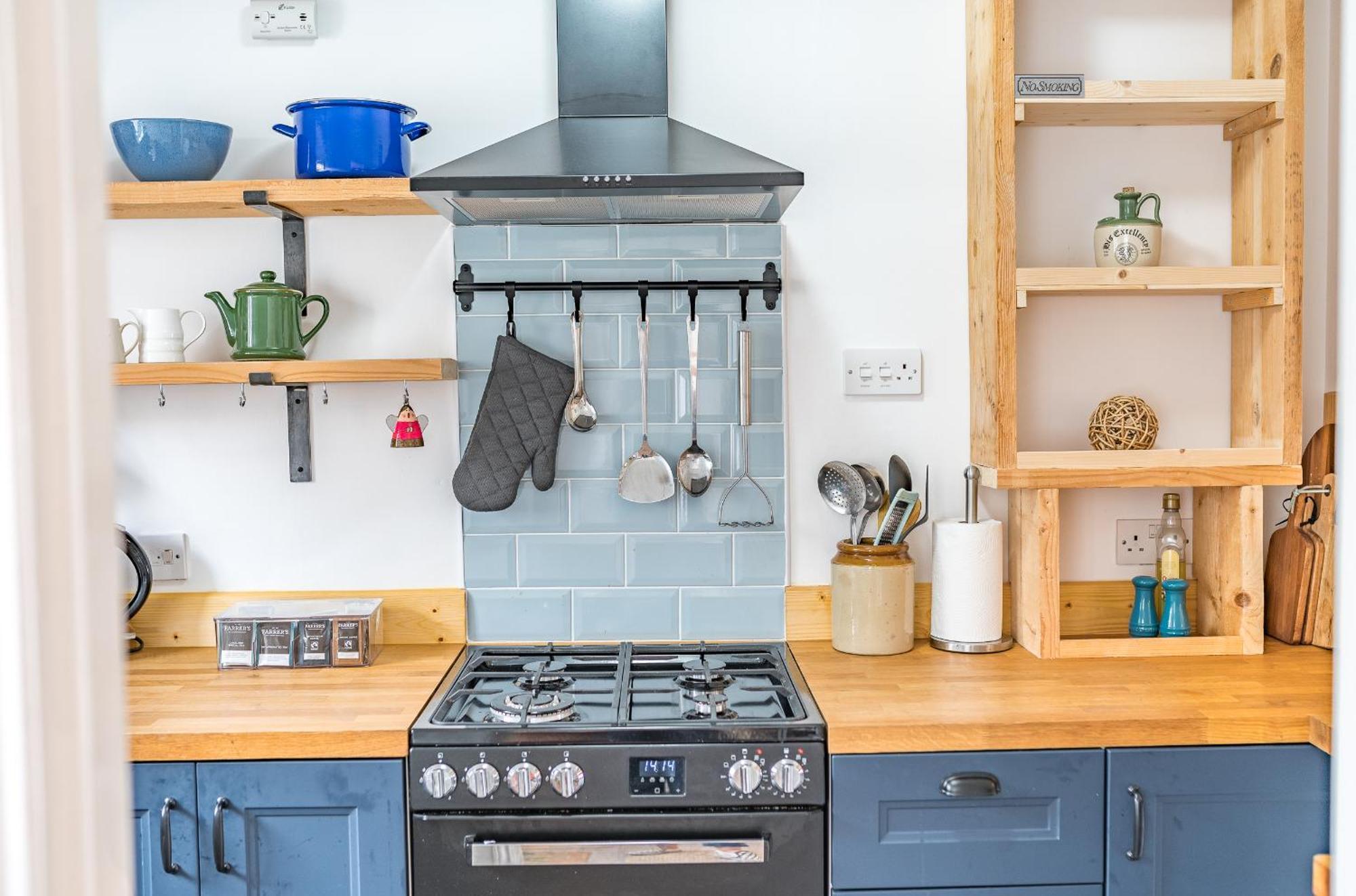 Couples Getaway In Windermere, Ground Floor Flat With Parking * Windermere