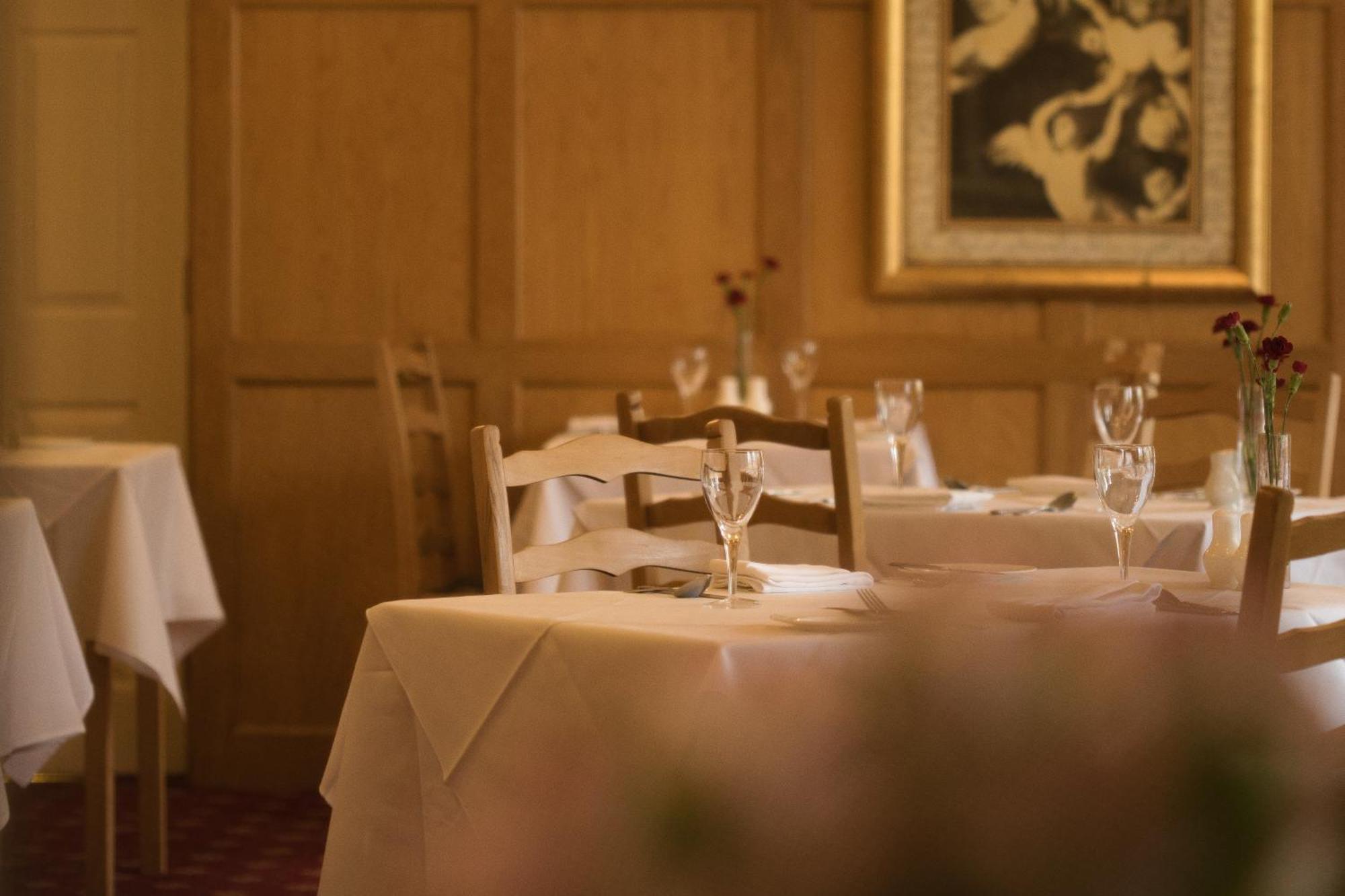 Hotel Cragwood 4*