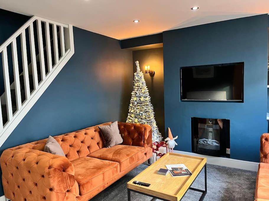Rose Cottage, Centre, Access Windermere