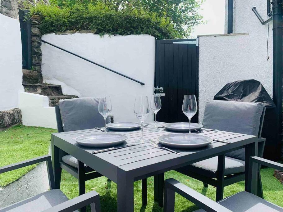 Rose Cottage, Centre, Access Holiday home