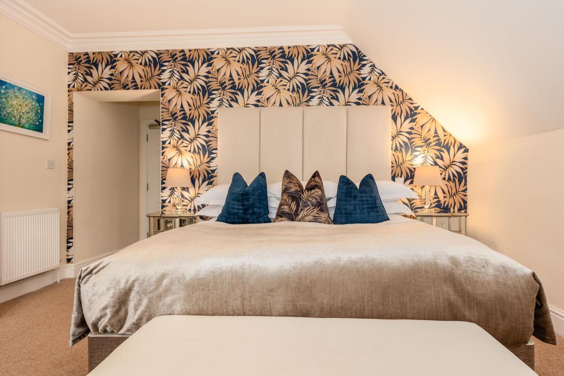 Guest house Wheatlands Lodge-windermere - Of The Year 2024 - Adult Only - Free Car Park 5*