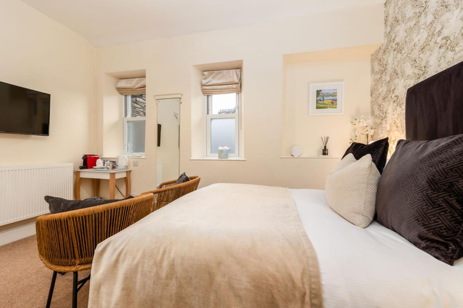 Wheatlands Lodge-windermere - Of The Year 2024 - Adult Only - Free Car Park
