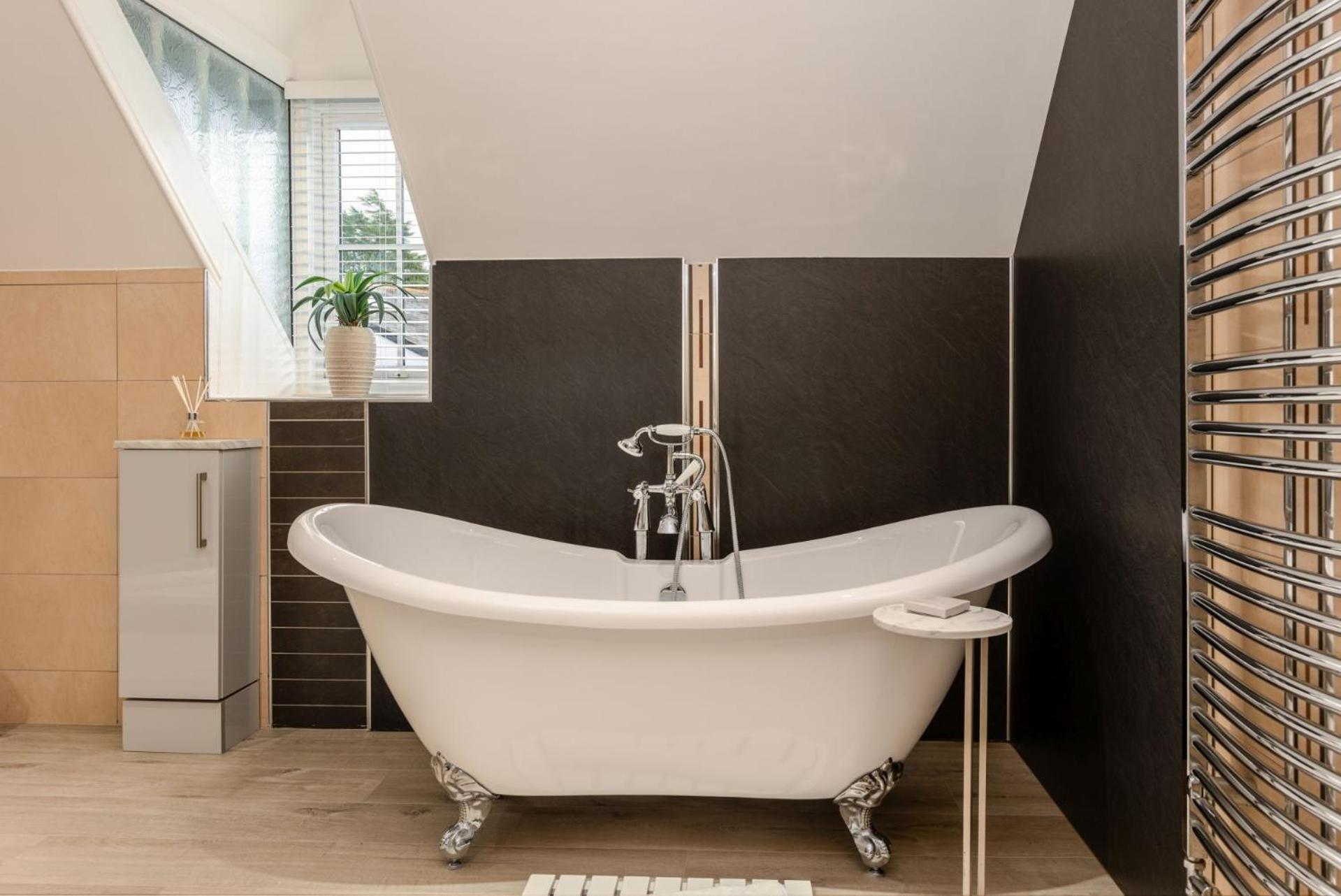 Wheatlands Lodge-windermere - Of The Year 2024 - Adult Only - Free Car Park Guest house 5*