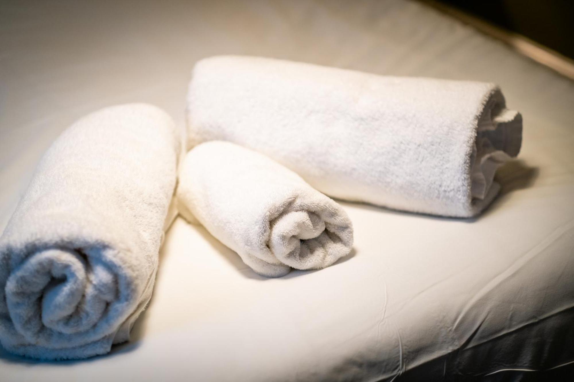 Glen Wynne - Free Off-site Health Club Access With Pool, Sauna, Steam & Gym Guest house