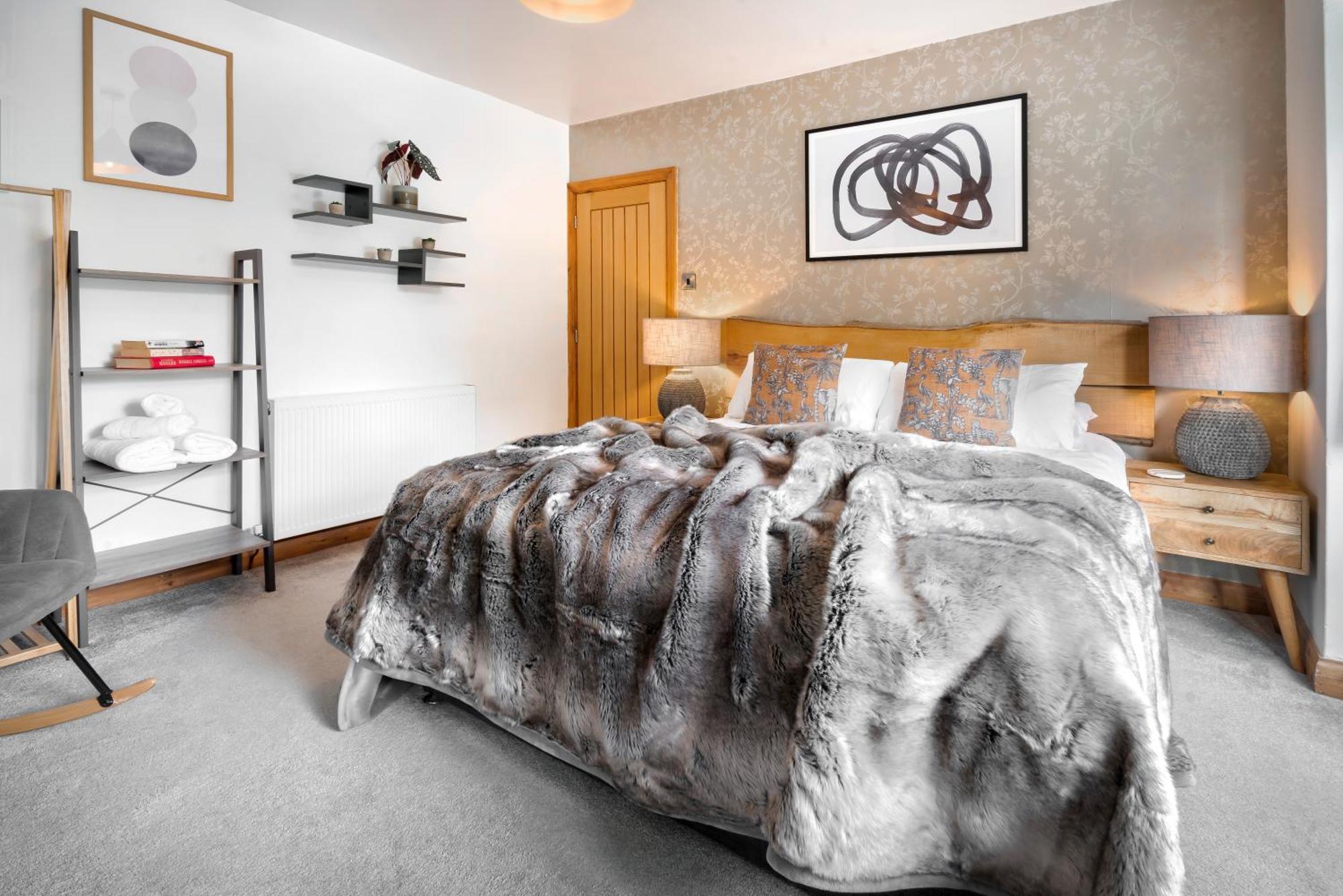 Ellerthwaite Place X3 Bed House With Hot Tub In Holiday home
