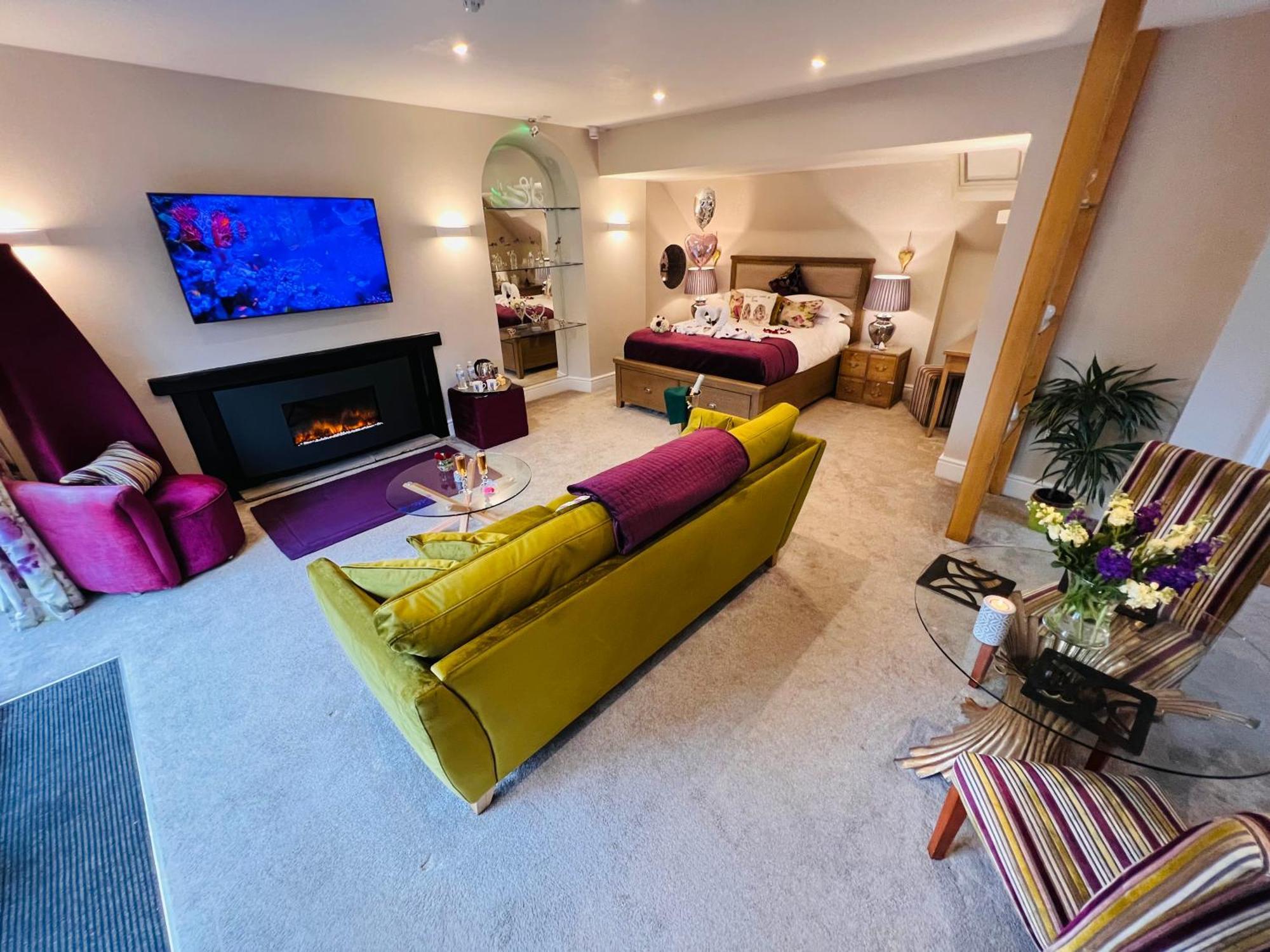 Boutique & Hot Tubs