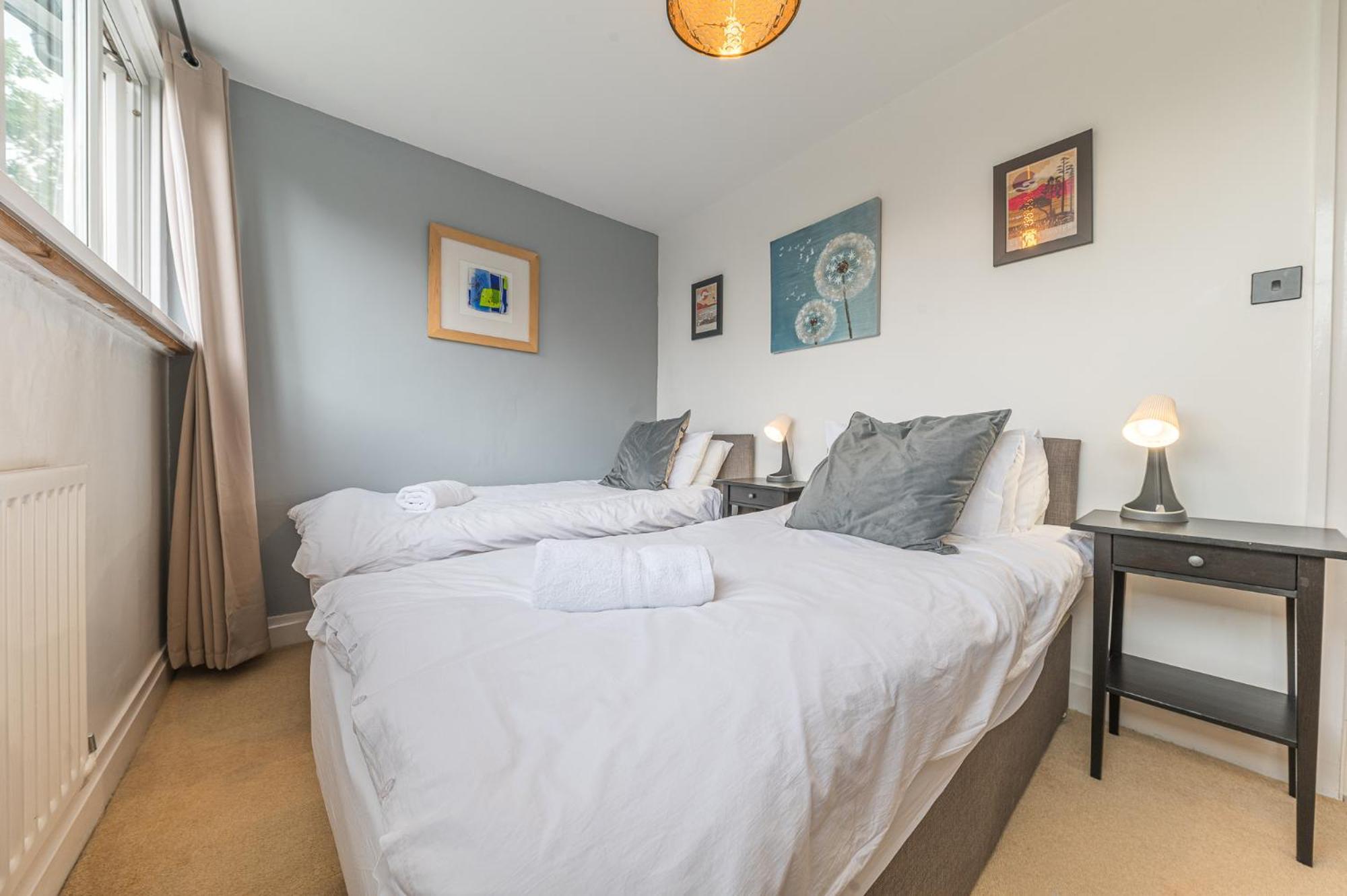 Sunny Brae, Dog Friendly