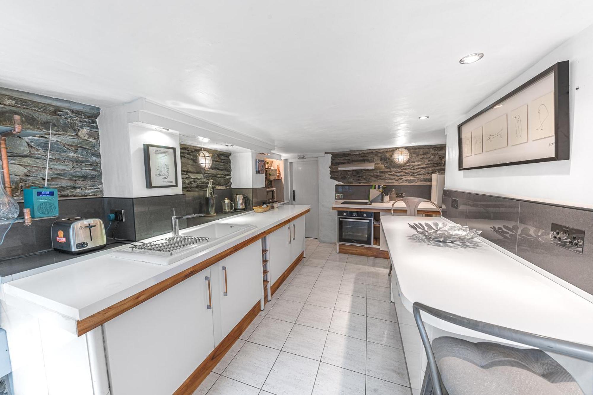 Sunny Brae, Dog Friendly