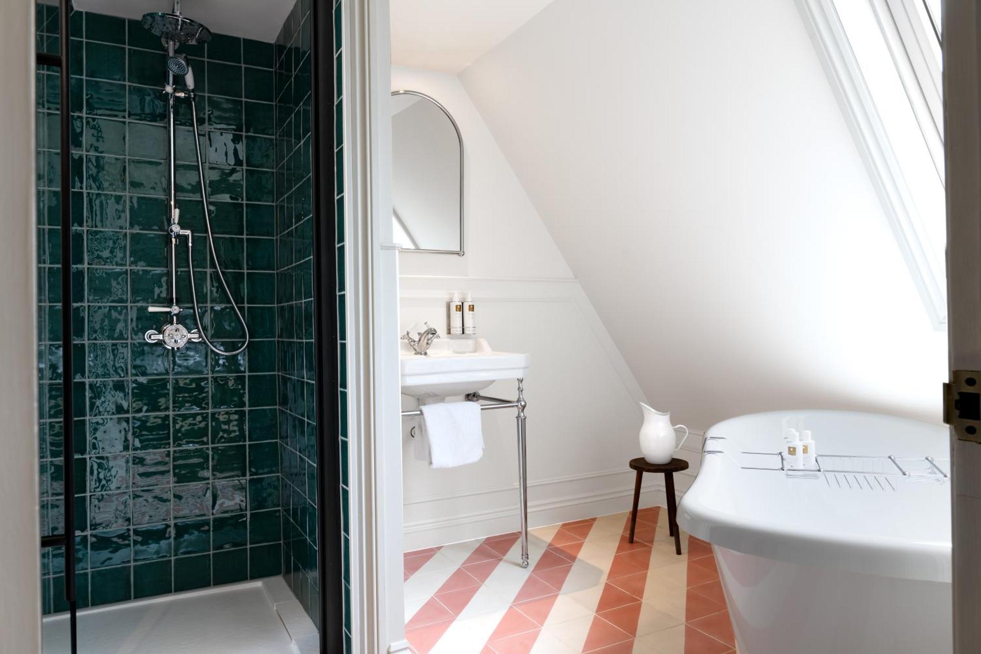 The Penn (adults Only) 4*