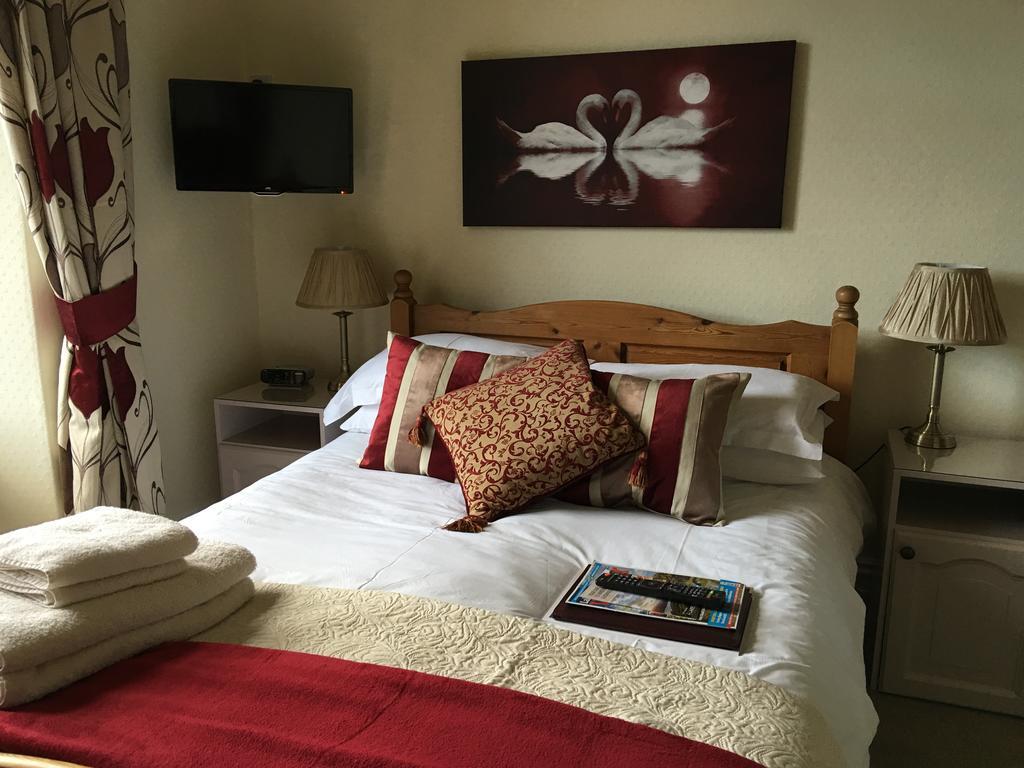 Ivy Bank Guest house 4*