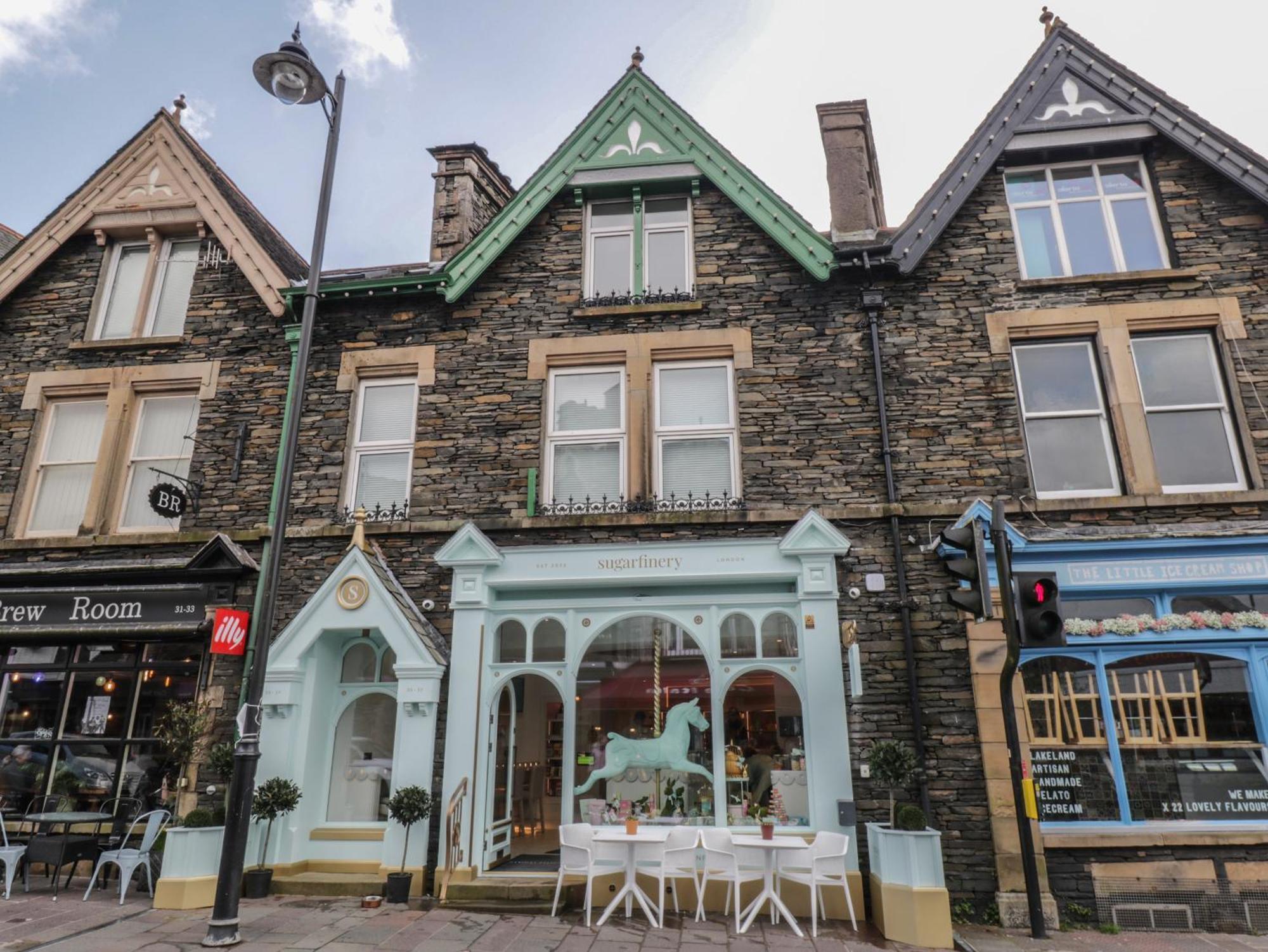 Crescent Windermere