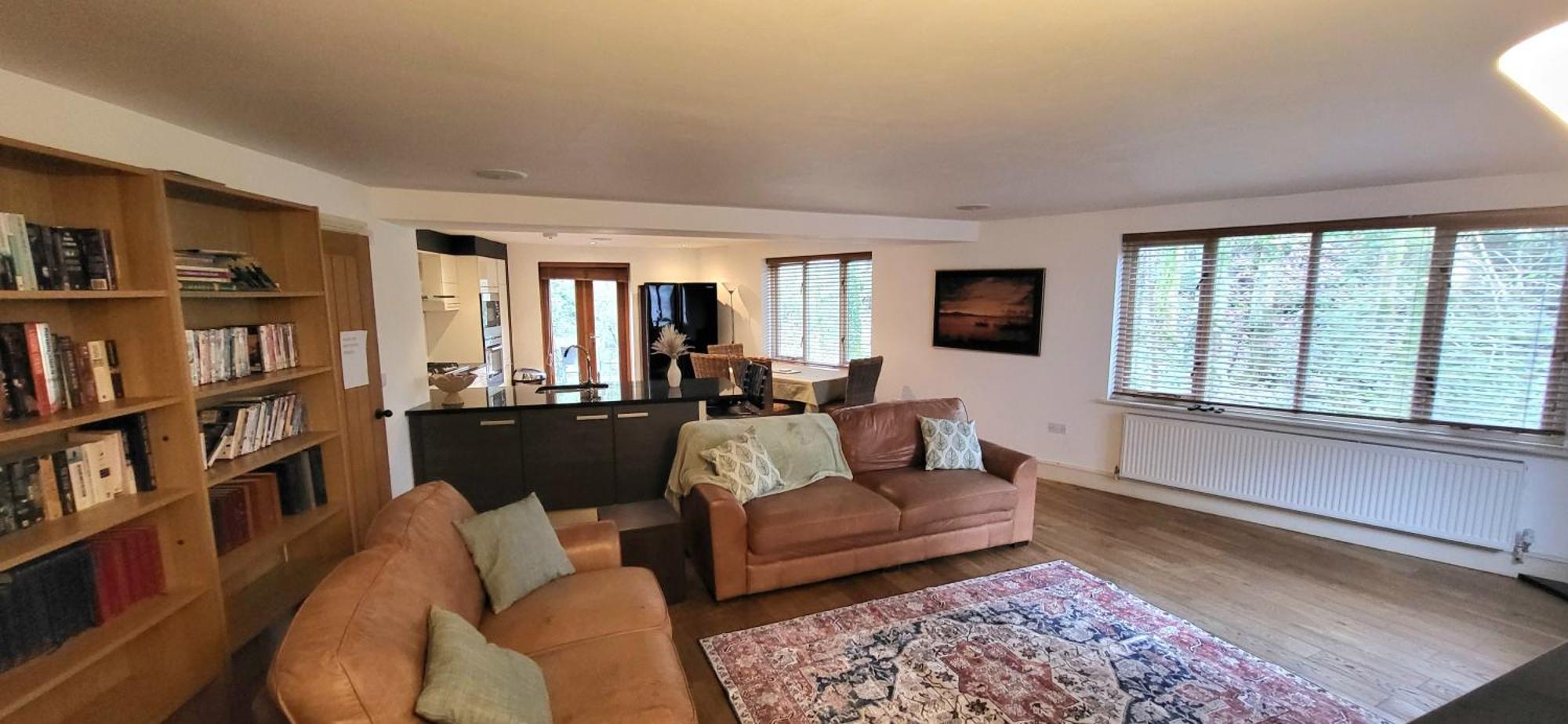 Woodlands Guest house 4*