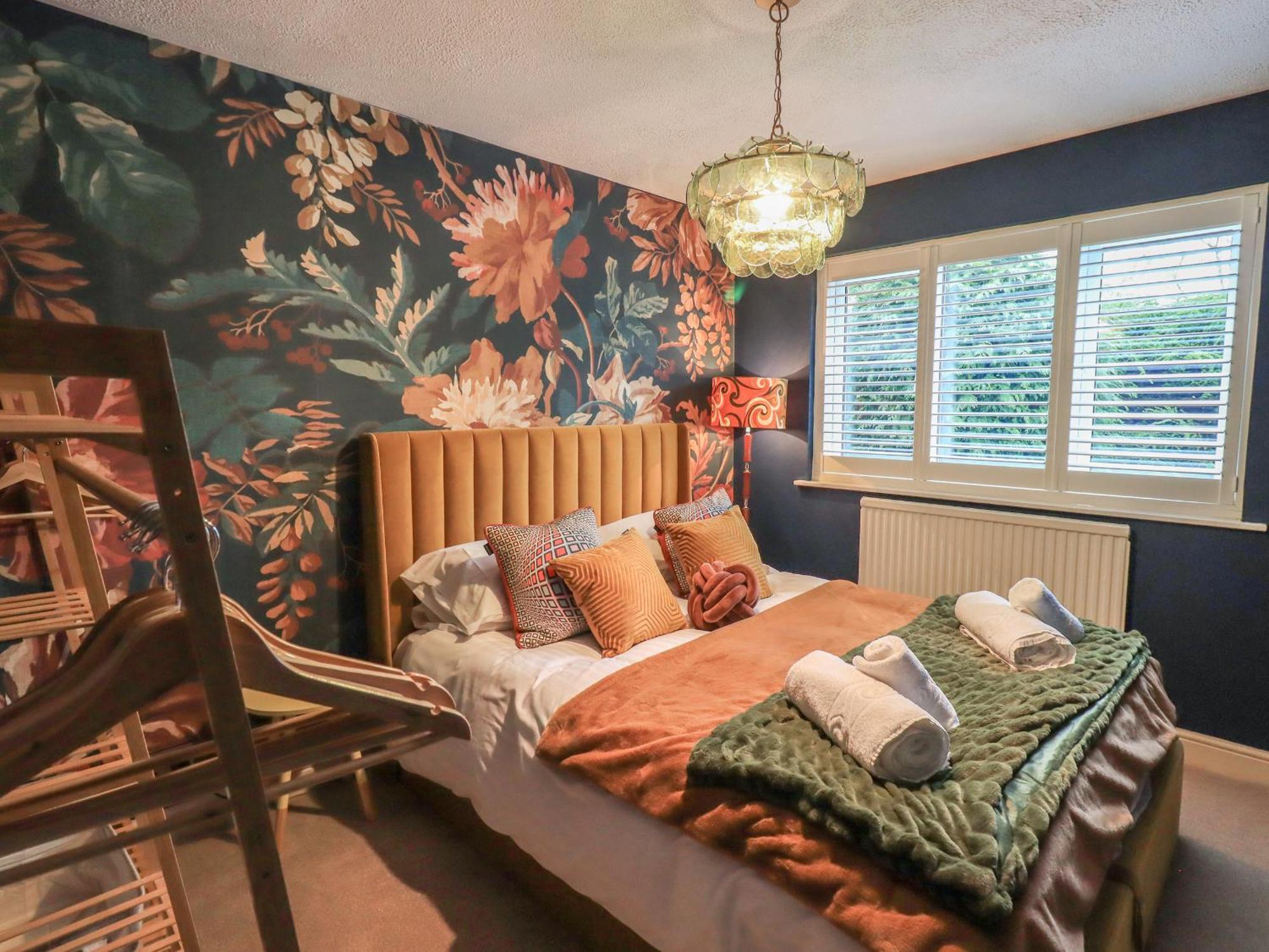 Tipsy Bee Holiday home *