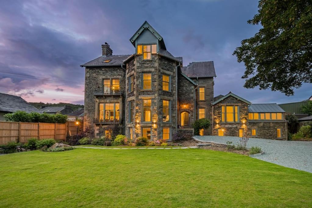 Grandsire Luxury 3 Bedroom * Windermere