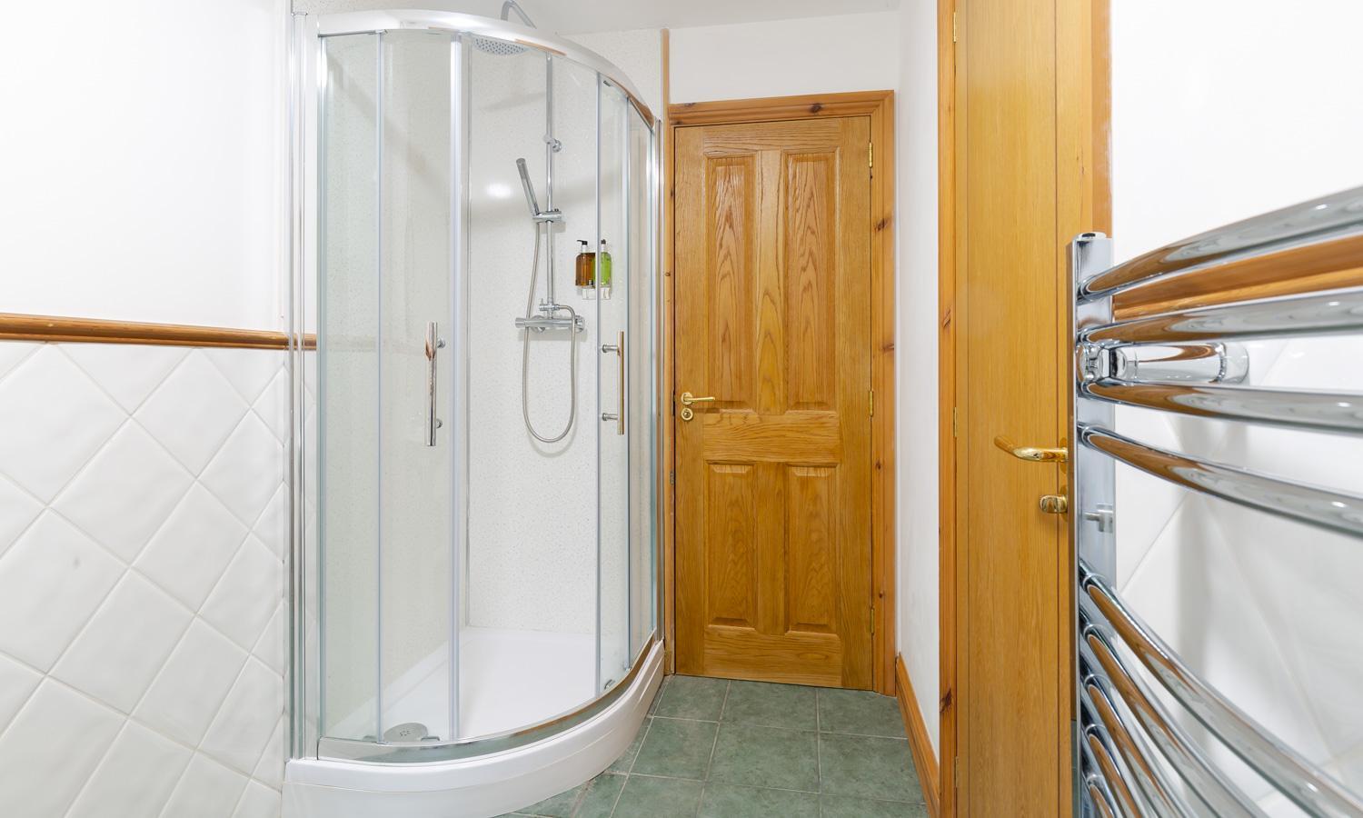 View From Within, Bowness - Dog Friendly With Hot Tub