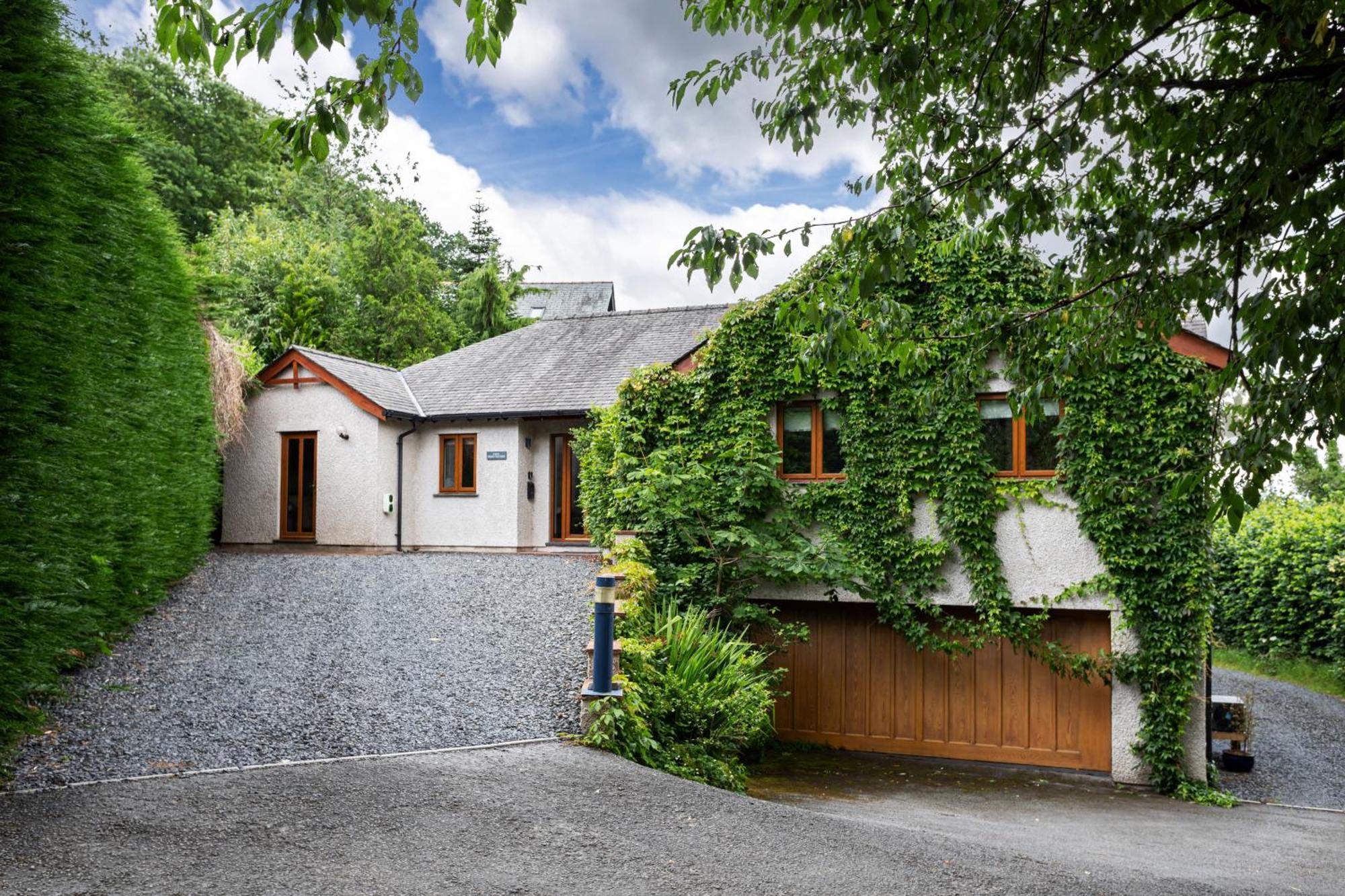 Holiday home View From Within, Bowness - Dog Friendly With Hot Tub *