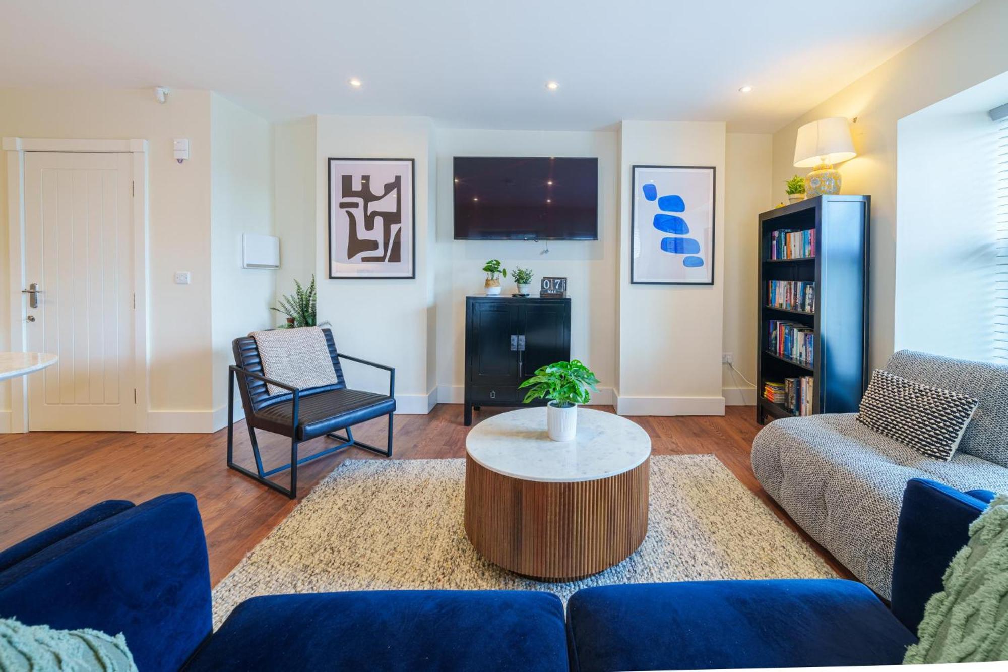 Weavers Two - Luxury For Two * Windermere