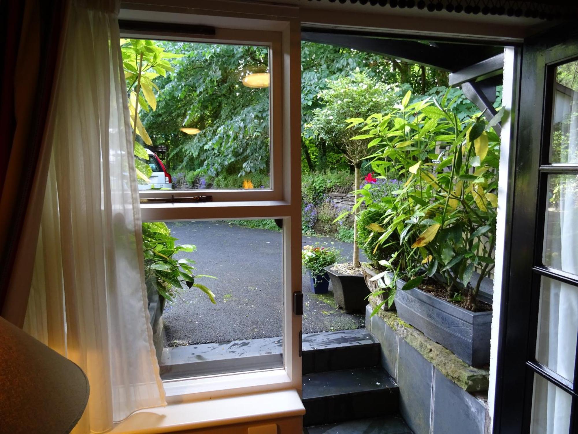 Woodlands Guest house Windermere