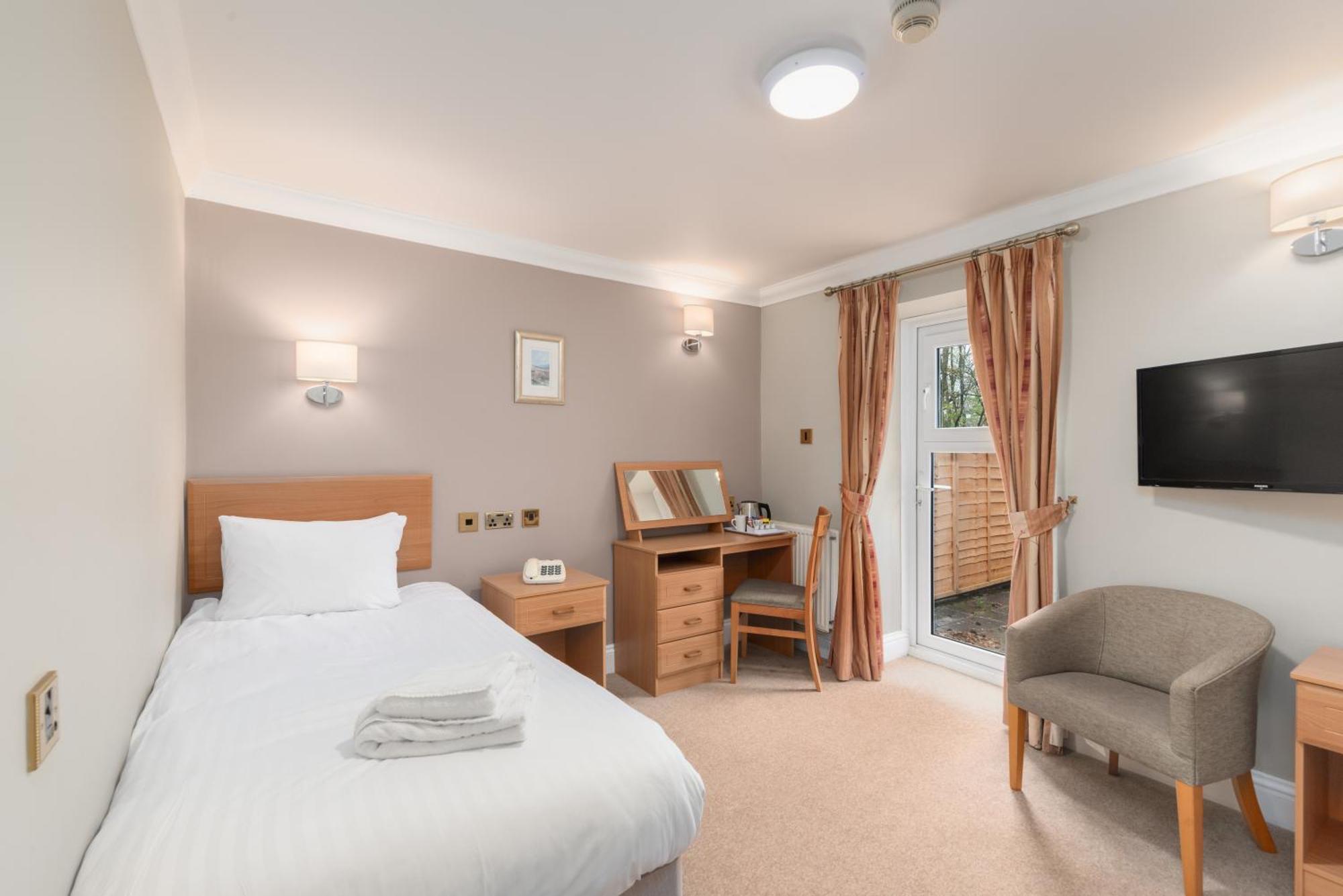 Hotel Manor 3*