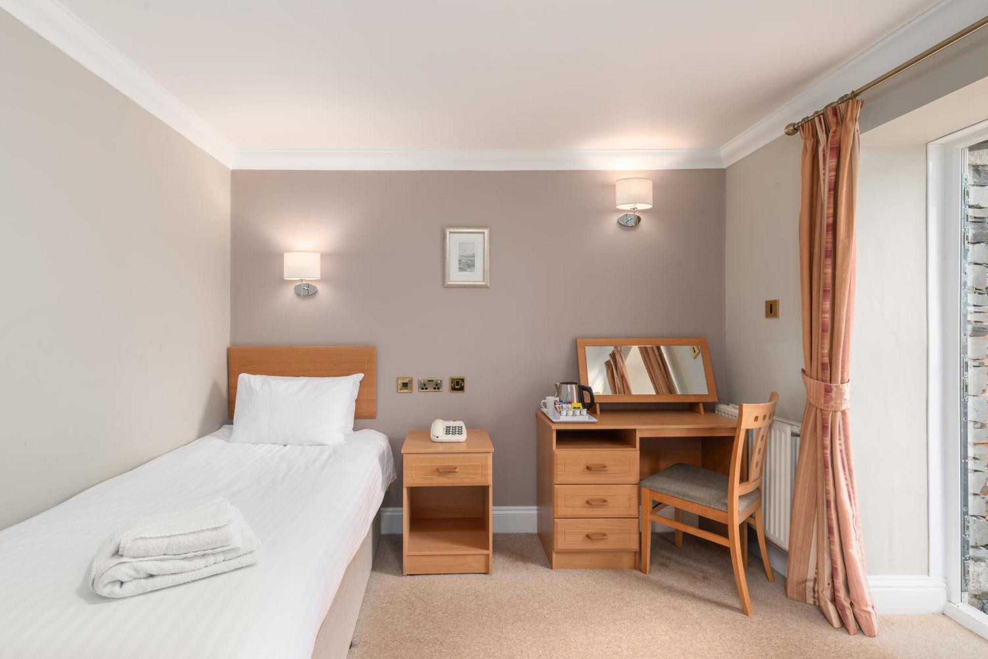 Manor Windermere