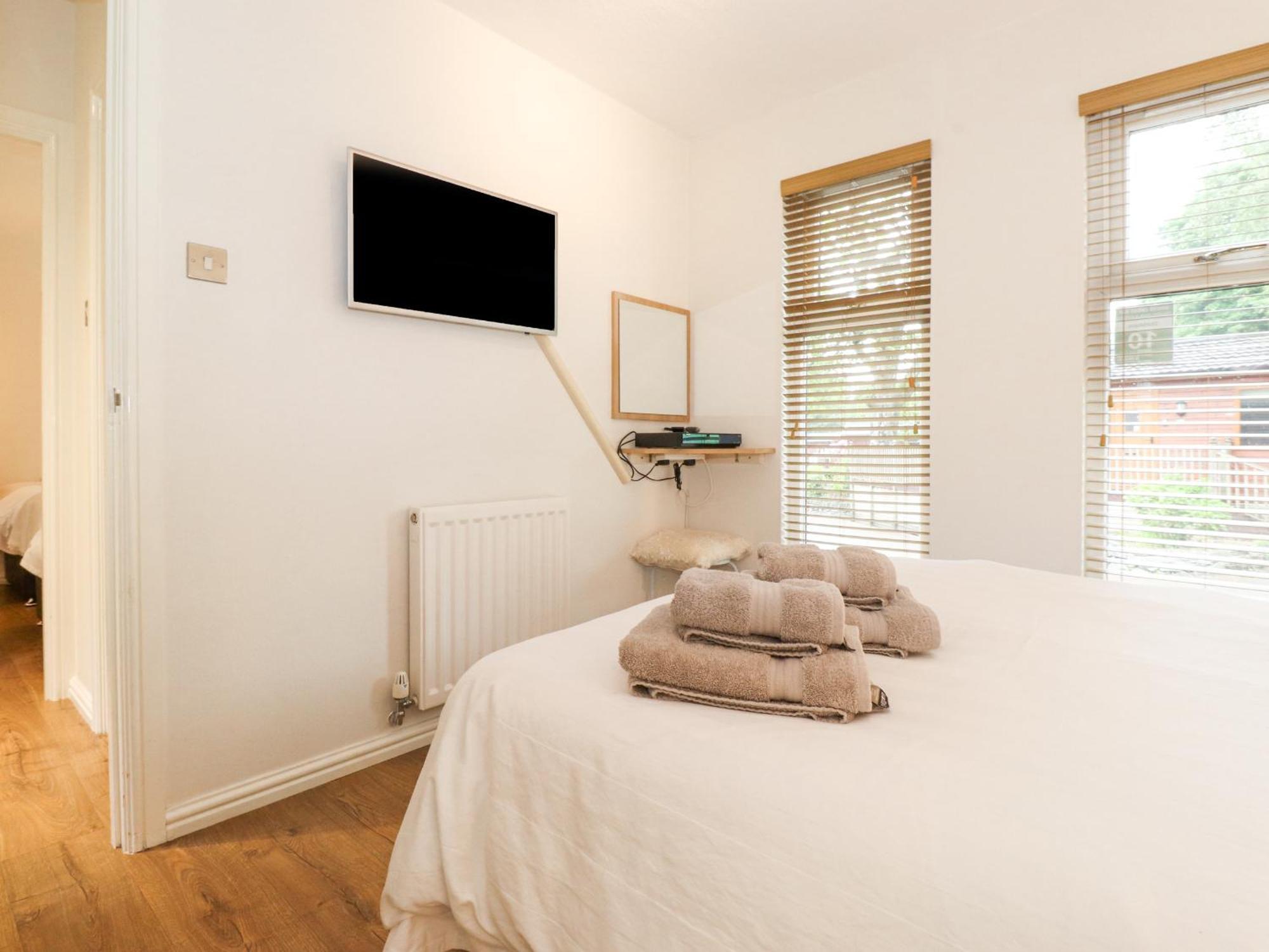 10 Thirlmere * Windermere